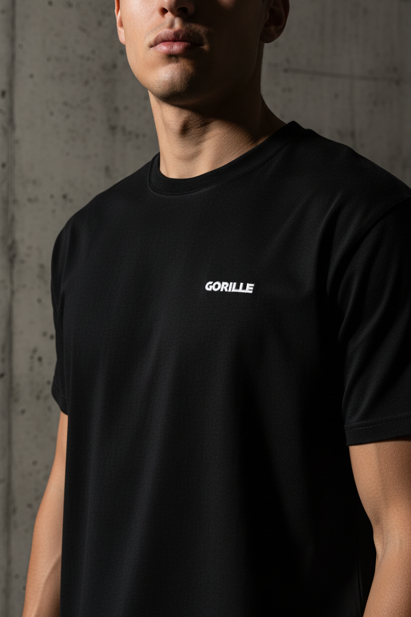 T-shirt Noir - Plan Serré